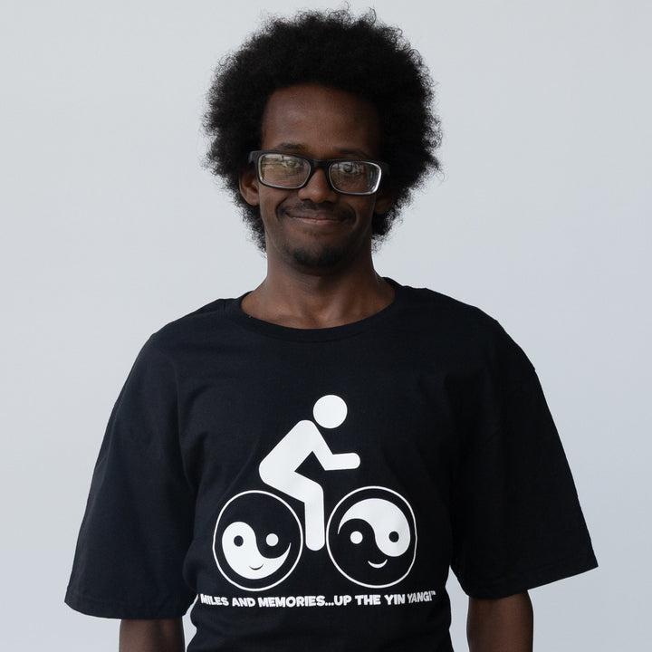 Miles &amp; Memories "Up the Yin Yang" - Unisex T-Shirt Black &amp; White