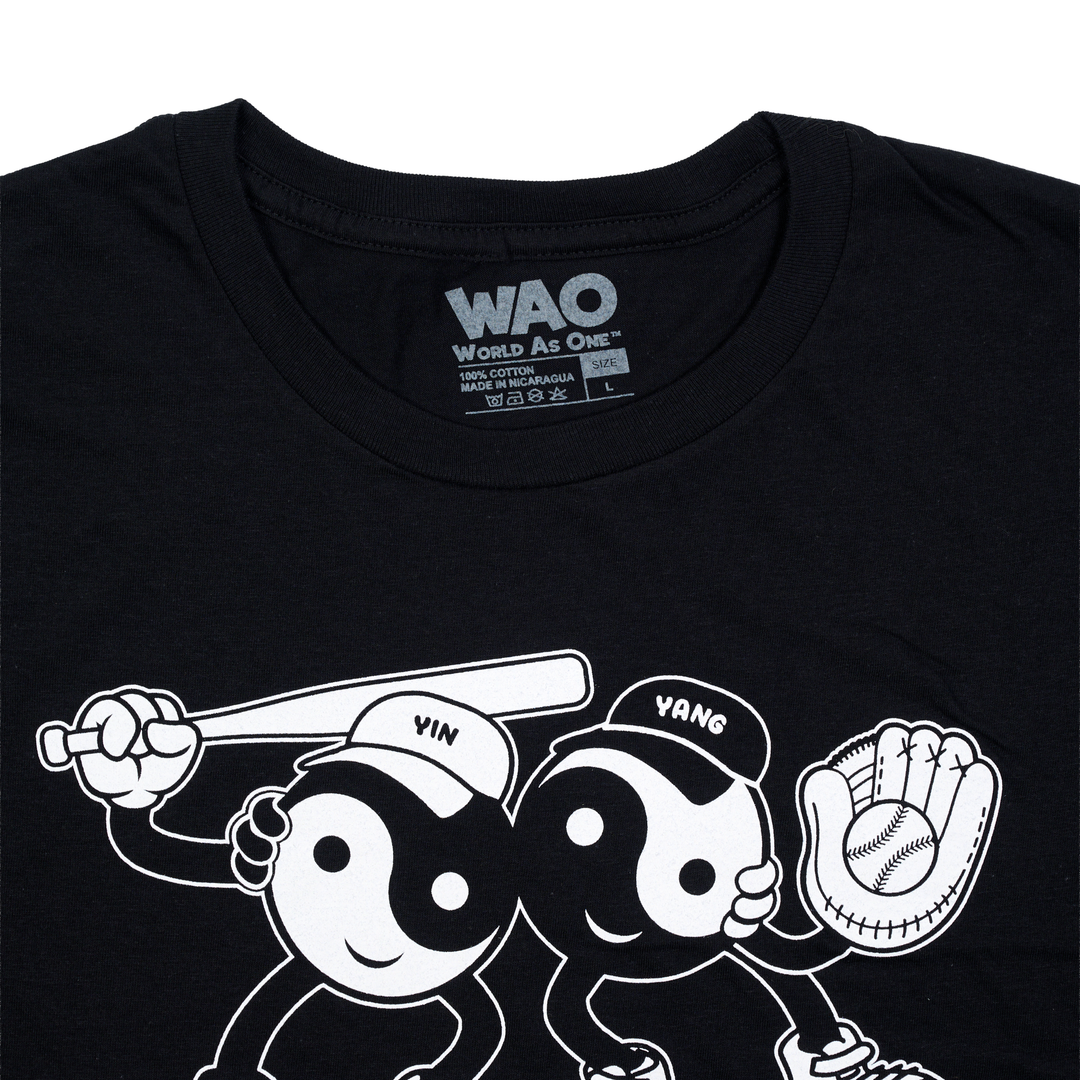 Home Run! - Unisex T-Shirt Black &amp; White
