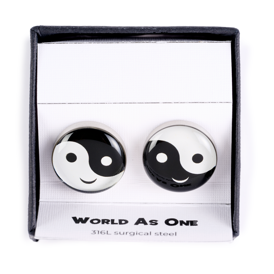Yin &amp; Yang - Lapel Pins