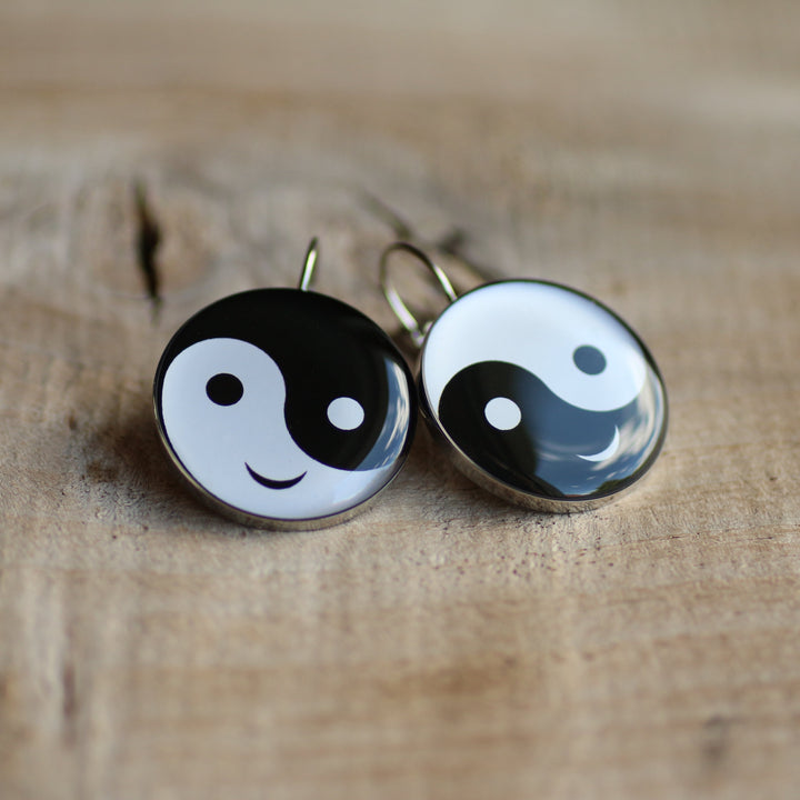 Yin &amp; Yang - Dangle Earrings