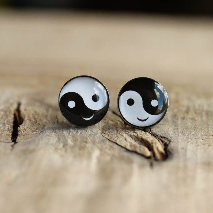 Yin &amp; Yang - Post Earrings