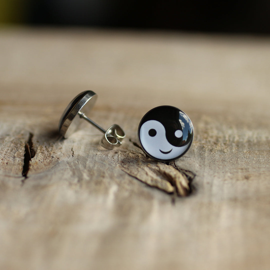 Yin &amp; Yang - Post Earrings