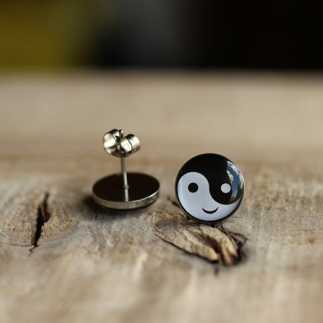 Yin &amp; Yang - Post Earrings